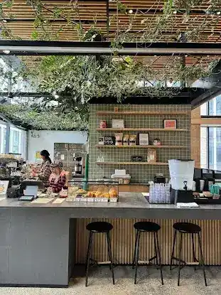 Georgie’s Cafe & Bar