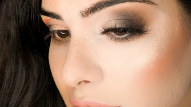 GlamWithGlee Makeup Artist