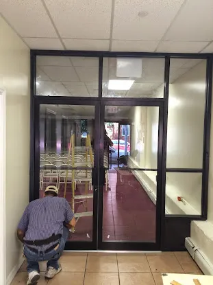 Glazier Santana Store Fronts
