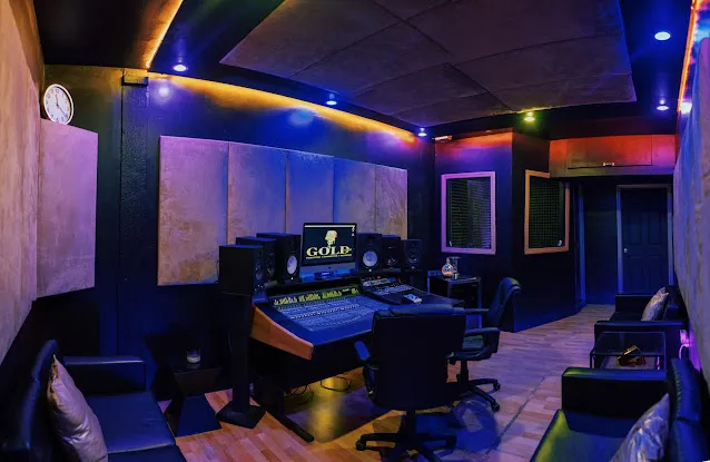 GOLD Room Recording & Podcast Studio - NYC