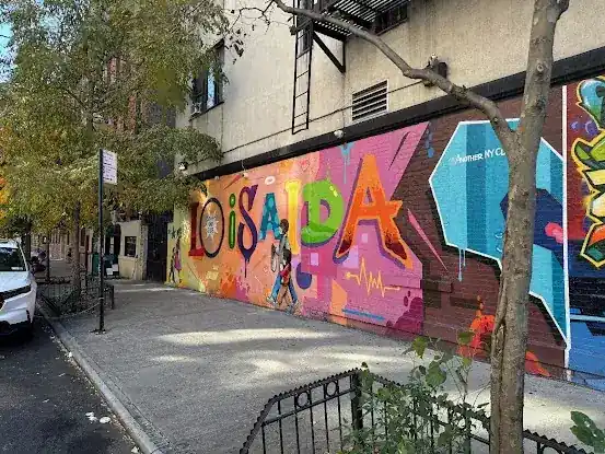 Graffiti wall 153 E 2nd St