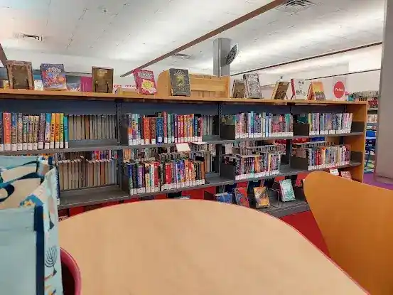 Grand Concourse Library
