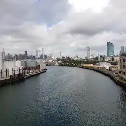 Greenpoint Avenue Bridge