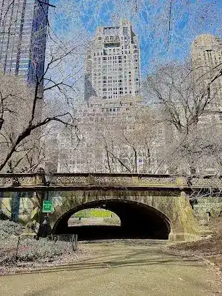 Greyshot Arch