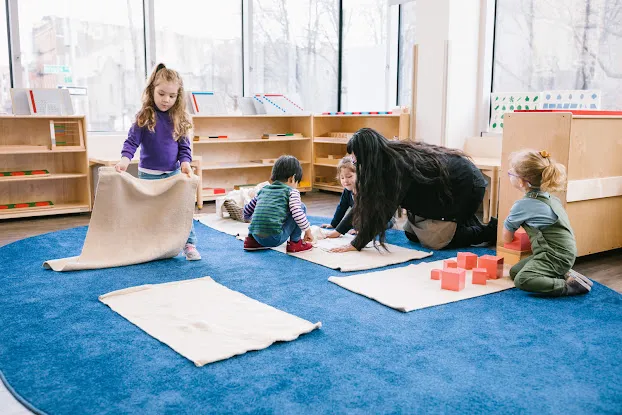 Guidepost Montessori at Williamsburg