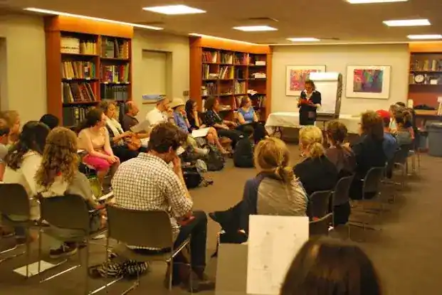 Ha-Ulpan at Machon Avi Hebrew School