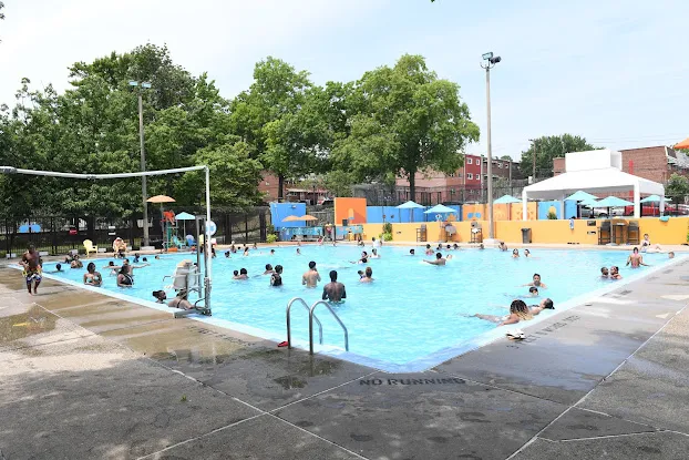 Haffen Pool