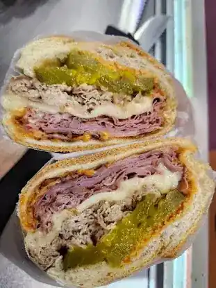 Halo deli inc