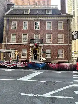 Hamilton's New York (Tour Company)