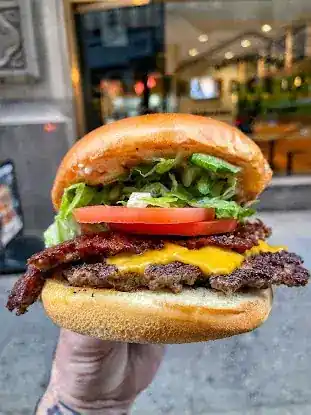 Handcraft Burgers and Brew
