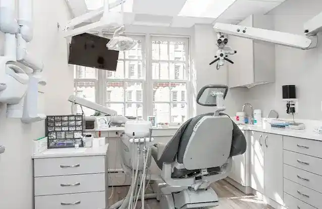 Hanna Heck, DMD, Endodontics