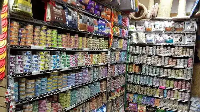 Happy Feet Pet Shop
