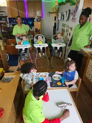 Happy Toddlers Play Group Day Care
