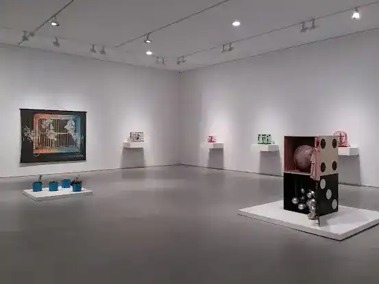 Hauser & Wirth
