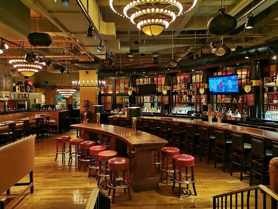 Heartland Brewery and Chophouse
