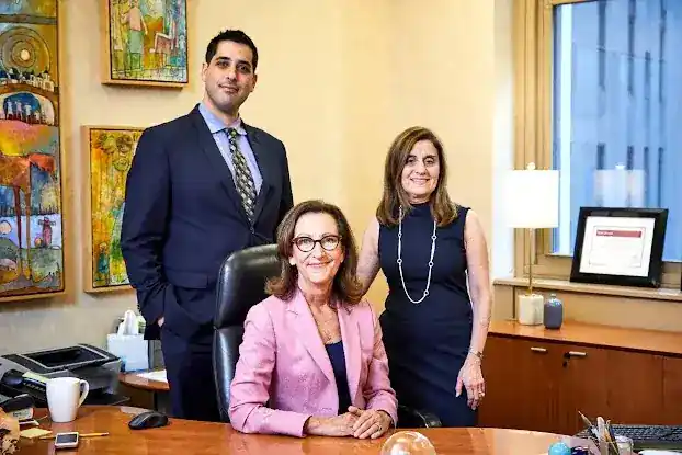 Hill & Moin LLP - Accident Attorneys