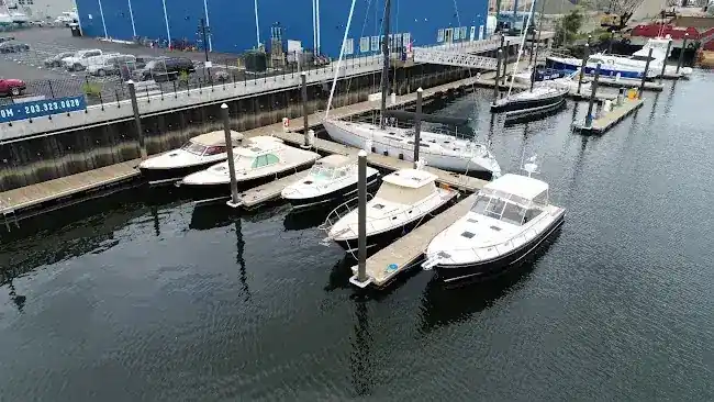 Hinckley Yacht Services