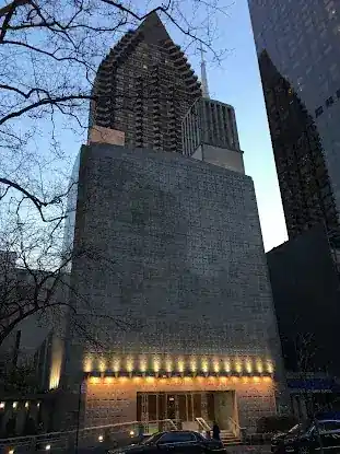 Holy Family Roman Catholic Church