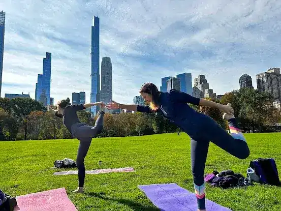 h(OM)e School Private Yoga
