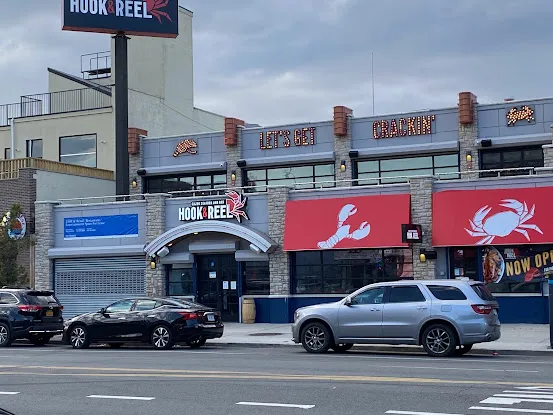 Hook & Reel Cajun Seafood & Bar