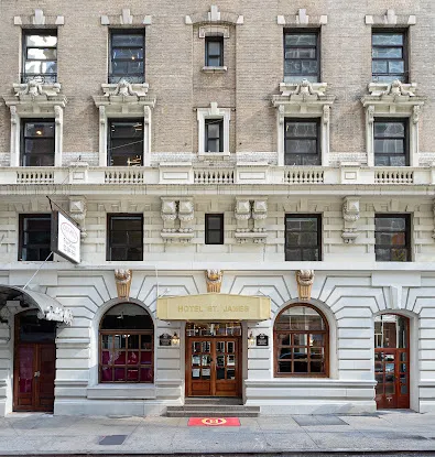 Hotel St. James