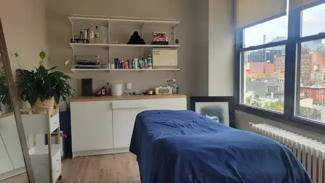 Hush Manhattan Spa for Men