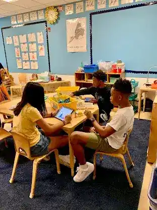 iCAMP UWS - STEAM Summer Camp