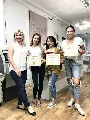 iLash Salon
