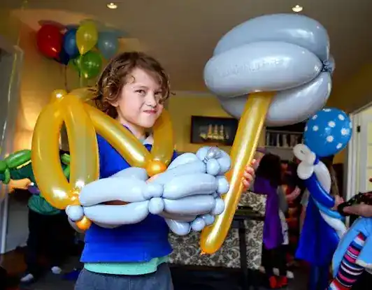 Illuminated Faces NYC Face Painting & Balloon Art