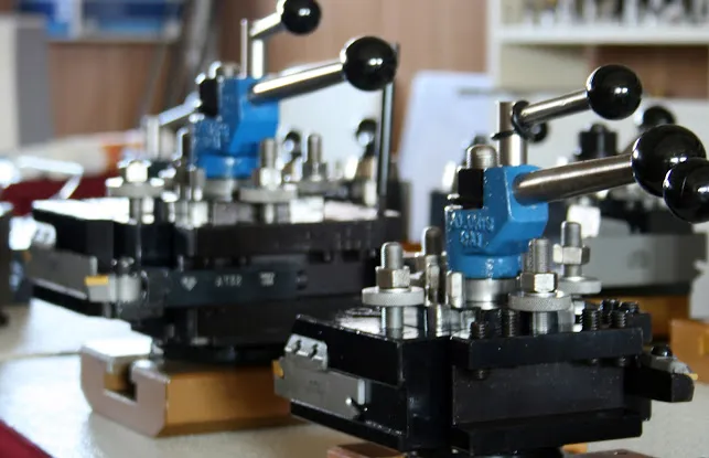 Industrial Tool Supplier - Aloris Tool Technology