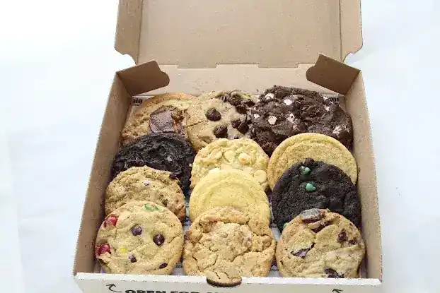 Insomnia Cookies