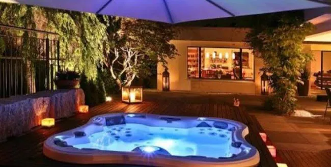 Island Pool & Spa