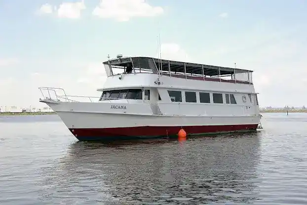 Jacana Cruise