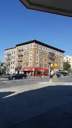 Jackson Avenue Family Residence