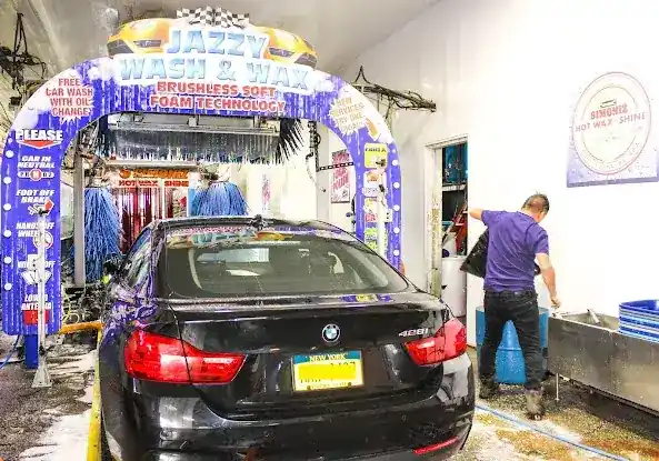Jazzy Wash and Lube