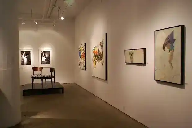 Jennifer Baahng Gallery