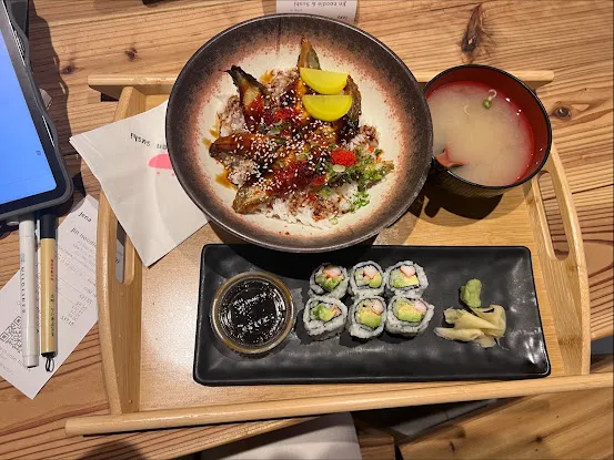 Jin Noodle and Sushi