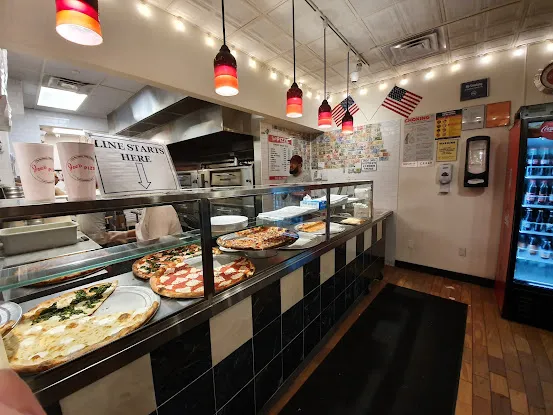 Joe’s Pizza