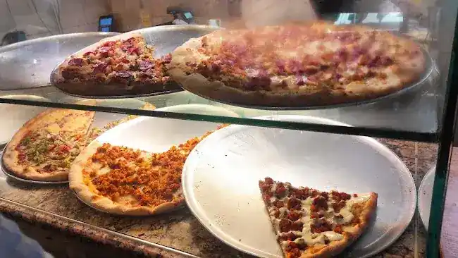 Joe's Pizza on 8th Ave