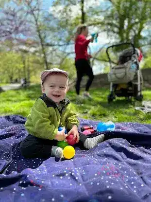 Juliette & Ella's Play Date