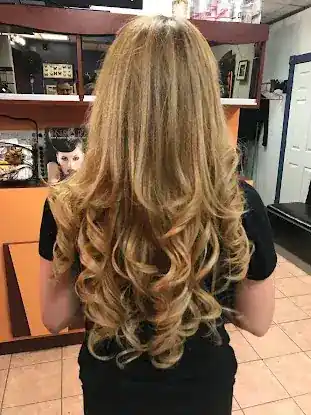Kache' Extension & Nail Salon Spa