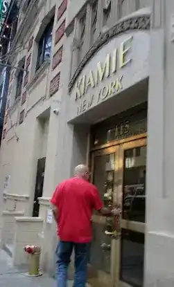 Kiamie NEW York Corporation