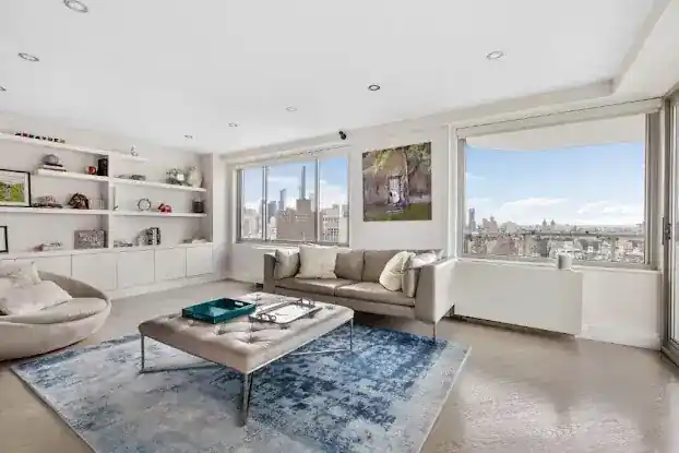 Kobi Lahav | New York Real Estate Agent