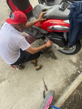 La Cabra Motorcycle/Moped Repair Shop