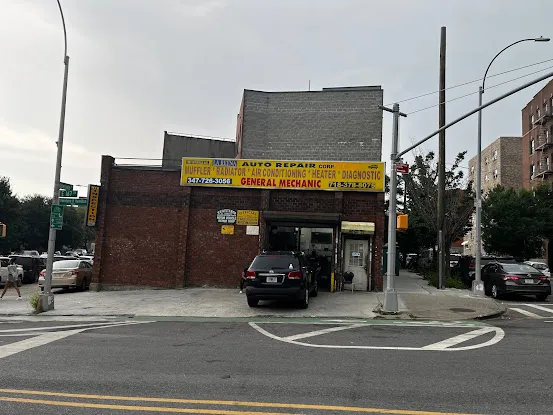 La Reyna Auto Repair Shop