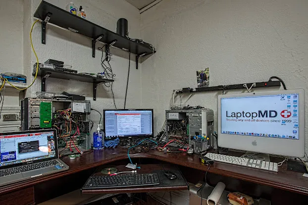 LaptopMD+