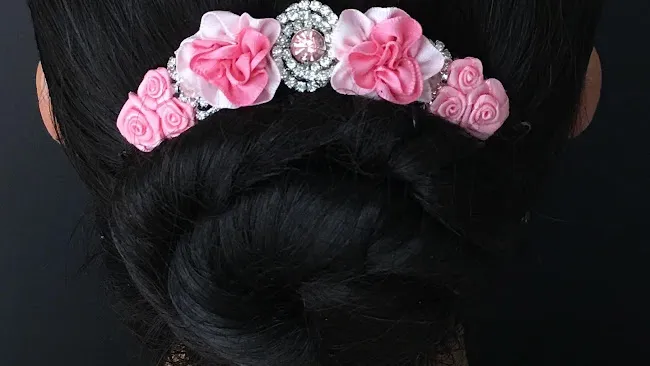 Larisa Bun Flowers