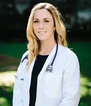 Lauren Pasquarelli, NP