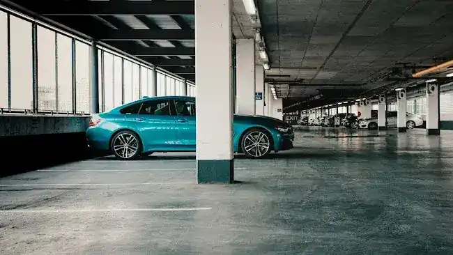 LAZ Parking