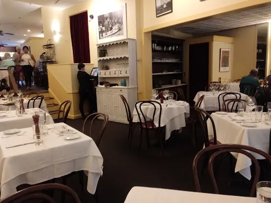 Le Provençal Bistro